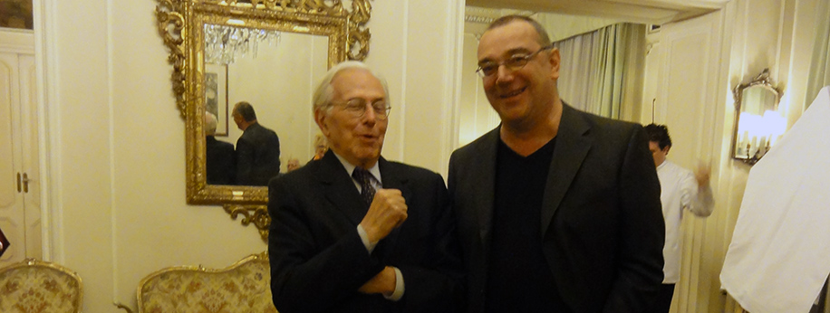Roma, 2013 ·  Andrea Benetti e l’Ambasciatore argentino in Italia, S. E. Torcuato Di Tella, durante la cerimonia nell'Ambasciata Argentina di acquisizione dell’opera di Andrea Benetti, intitolata "Matite spezzate", per la Collezione del Ministero di Giustizia e dei Diritti Umani a Buenos Aires dedicata alle Vittime del regime militare di Videla